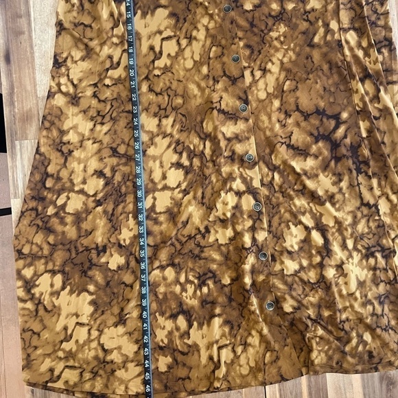 Susan Graver Golden Brown Abstract Printed Liquid Knit Elbow Sleeve Dress Sz 4X - Picture 5 of 12